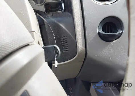 2009 Ford Expedition Limited from USA, damaged, VIN 1FMFU19509EB10321